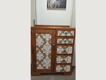 Image 1 of 5