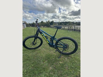 Image 1 of 6