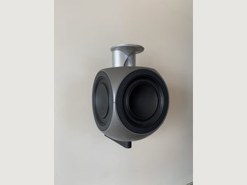 Image 1 of 7