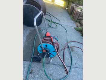 Image 1 of 7