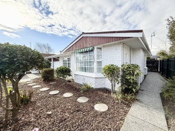 Image 1 of 22