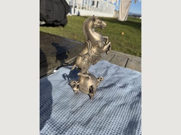 Image 1 of 4