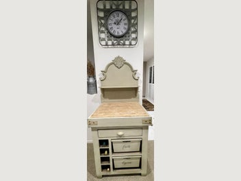 Image 1 of 8