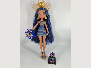 Image 1 of 5