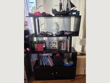 Image 1 of 4