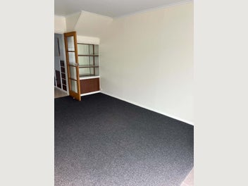 Image 1 of 18
