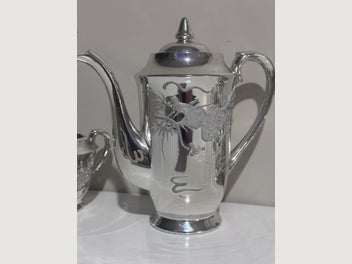 Image 1 of 6
