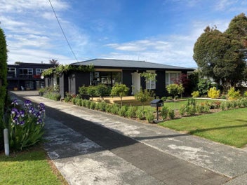 Image 1 of 19