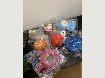 Image 1 of 6