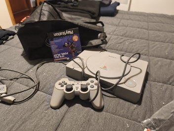 Image 1 of 7