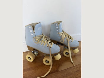 Image 1 of 8