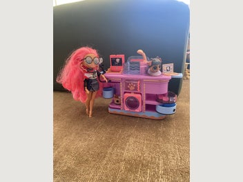 Image 1 of 5