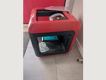 Image 1 of 3