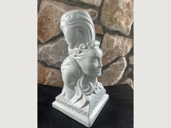 Image 1 of 11