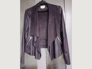 Image 1 of 6