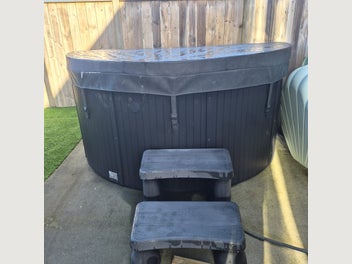 Image 1 of 4