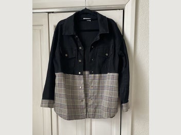 Image 1 of 7