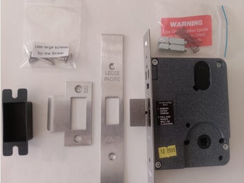 Image 1 of 6