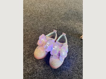 Image 1 of 3