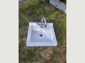 Image 1 of 1