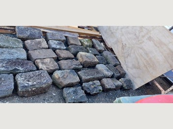 Image 1 of 7