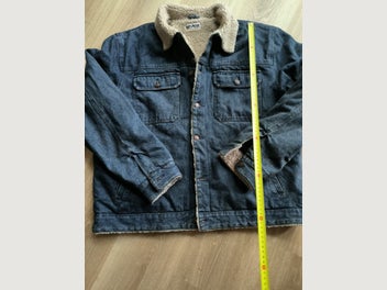 Image 1 of 8