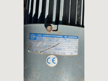 Image 1 of 7