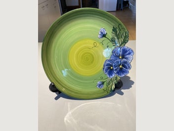 Image 1 of 3