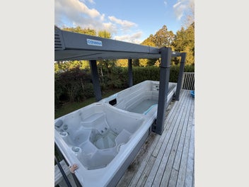 Image 1 of 8