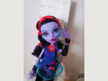 Image 1 of 4
