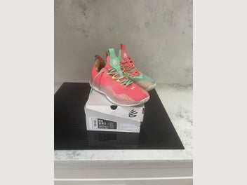 Image 1 of 5