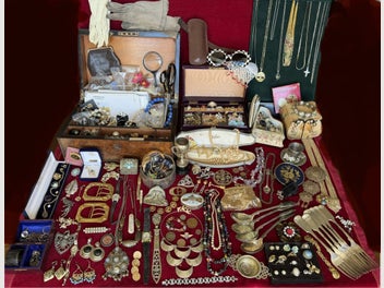 Image 1 of 20
