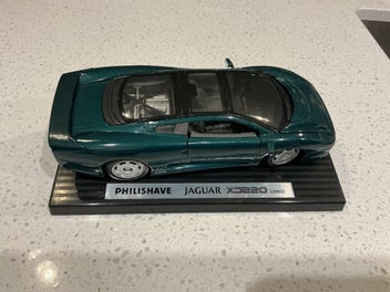 Image 1 of 4