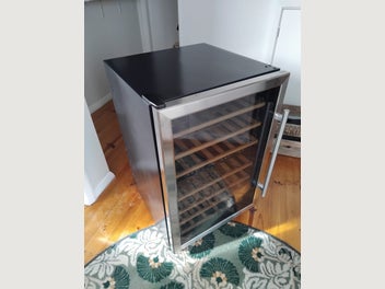 Image 1 of 6