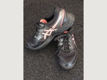 Image 1 of 4