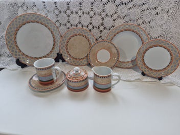 Image 1 of 5