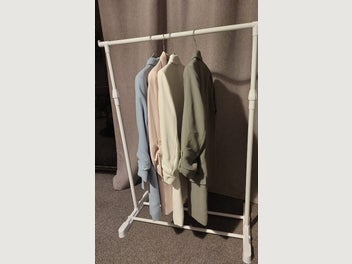 Image 1 of 7