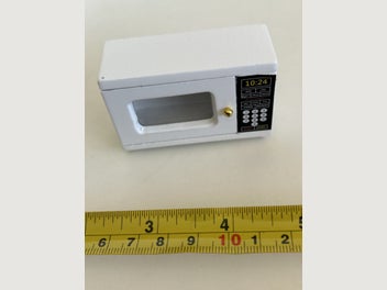 Image 1 of 5