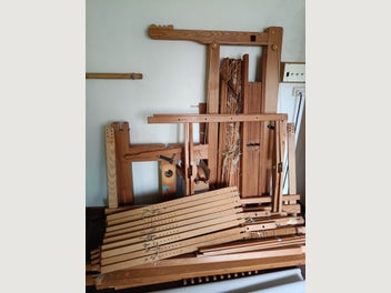 Image 1 of 4