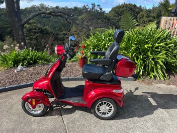 Image 1 of 10