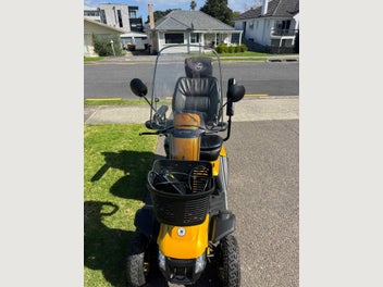 Image 1 of 4