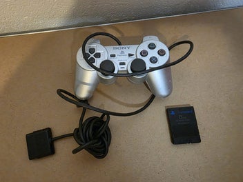 Image 1 of 3