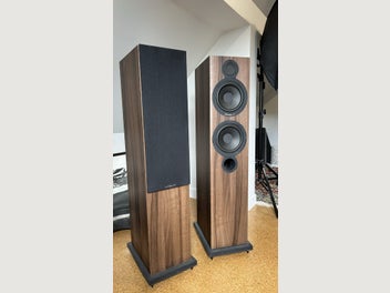 Used Cambridge Audio Aero 6 Loudspeakers for Sale | HifiShark.com
