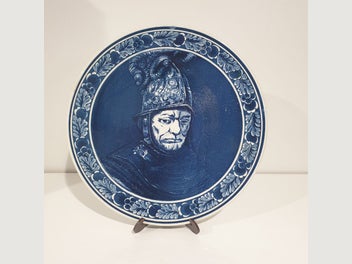 Image 1 of 5