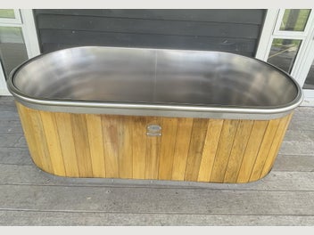 Image 1 of 5