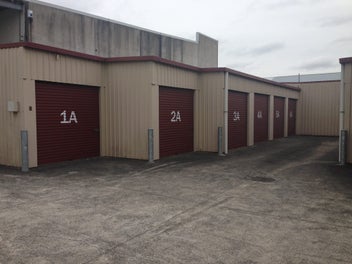 Image 1 of 7