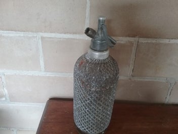 Image 1 of 4