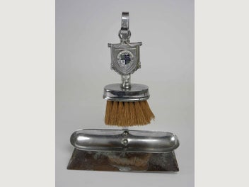 Image 1 of 2