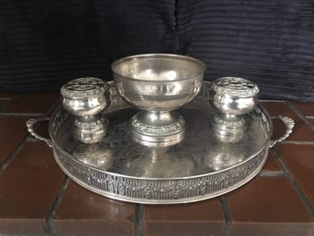 Image 1 of 7