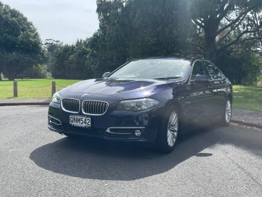 BMW 523i